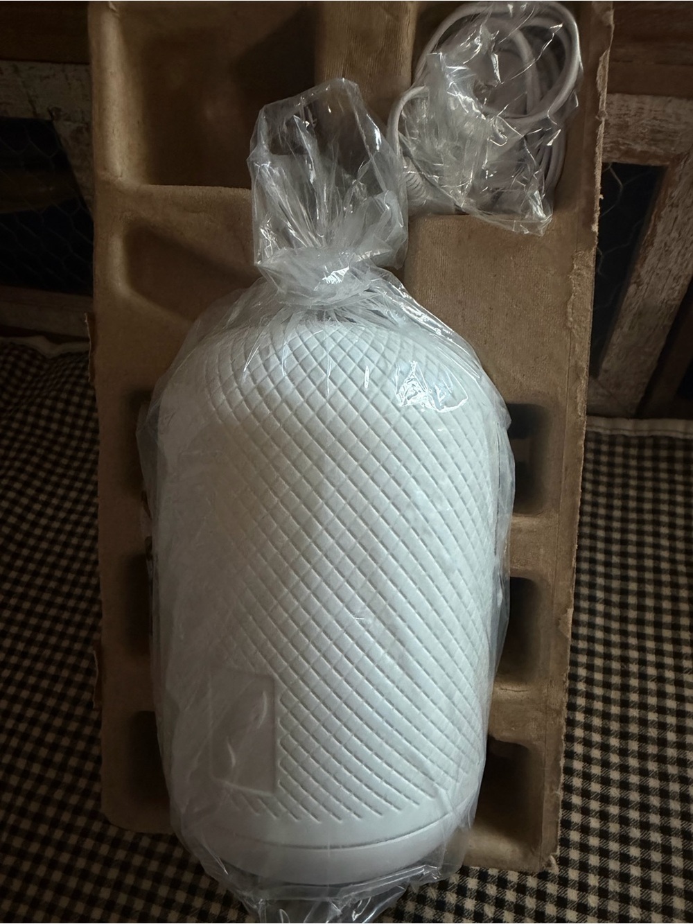 Young Living White Textured Ultrasonic Diffuser
